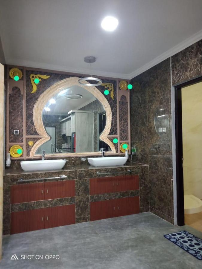 Villa Zamrud Avane Sampal Buitenkant foto